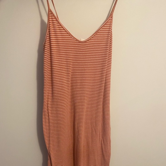 Summer Dress - Picture 1 of 3